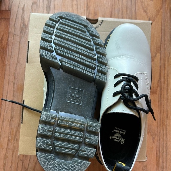 Dr. Martens Audrick 3-eye  platform shoe - Picture 5 of 7